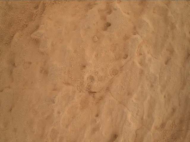 Sol 4039: Mars Hand Lens Imager (MAHLI)