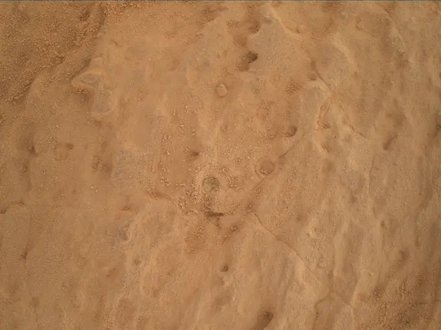 Sol 4039: Mars Hand Lens Imager (MAHLI)