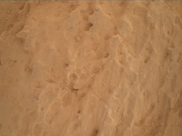 Sol 4039: Mars Hand Lens Imager (MAHLI)