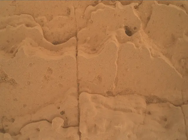 Sol 4039: Mars Hand Lens Imager (MAHLI)