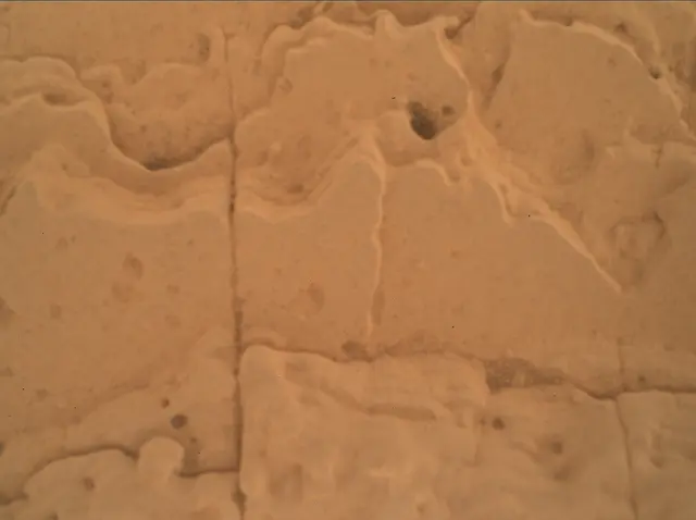 Sol 4039: Mars Hand Lens Imager (MAHLI)
