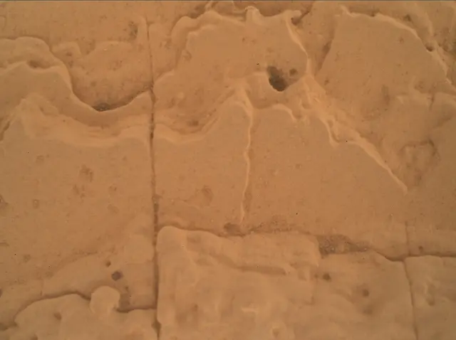 Sol 4039: Mars Hand Lens Imager (MAHLI)