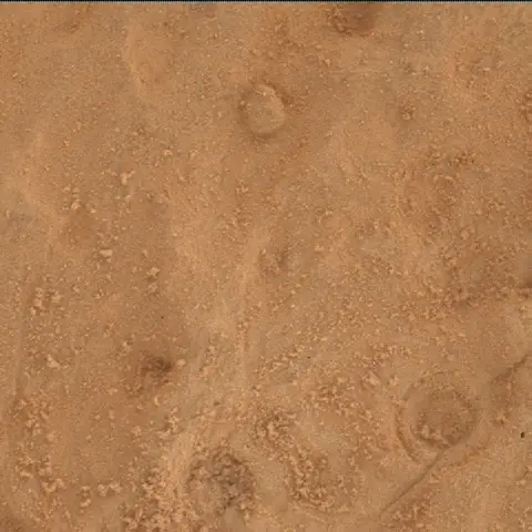 Sol 4039: Mars Hand Lens Imager (MAHLI)