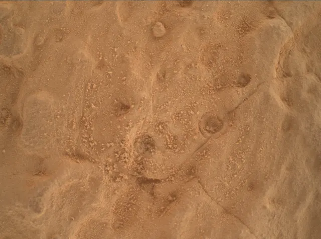 Sol 4039: Mars Hand Lens Imager (MAHLI)