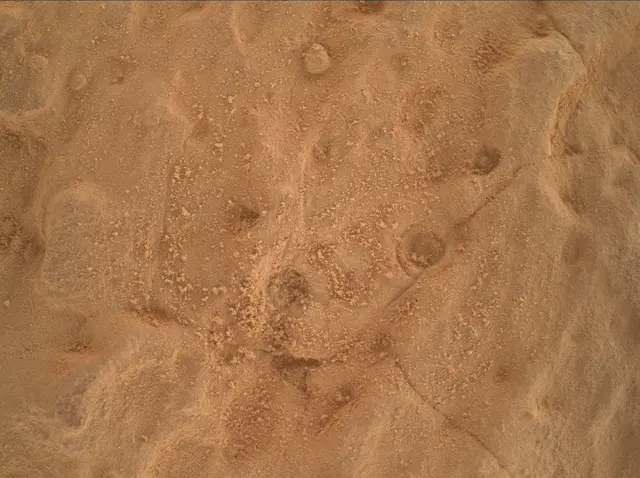 Sol 4039: Mars Hand Lens Imager (MAHLI)
