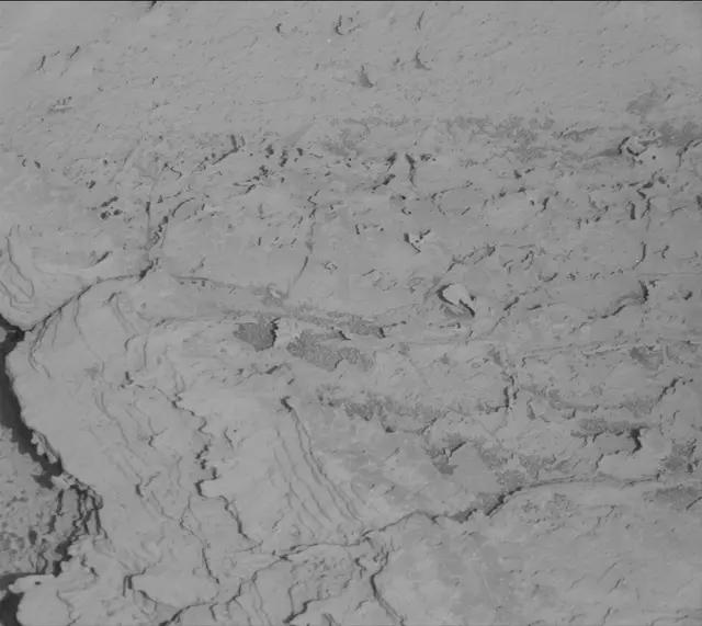 Sol 4040: Mast Camera (Mastcam)