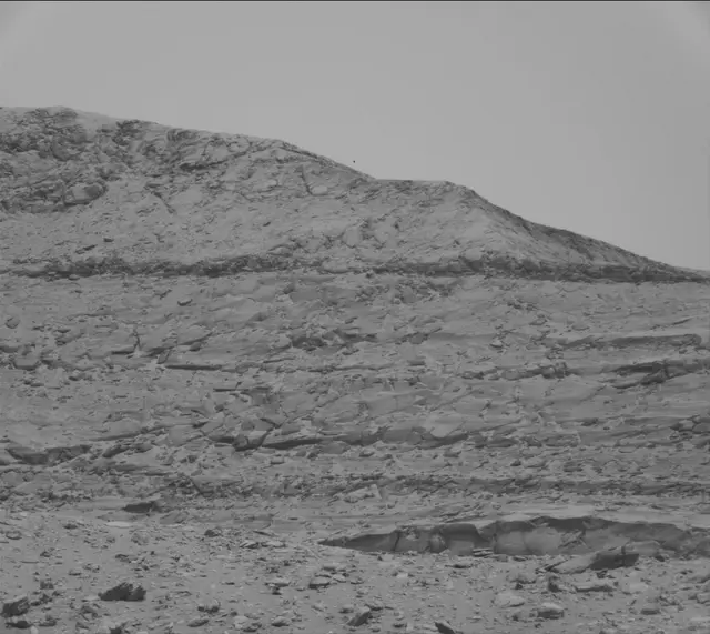 Sol 4041: Mast Camera (Mastcam)