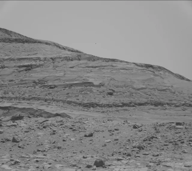 Sol 4041: Mast Camera (Mastcam)