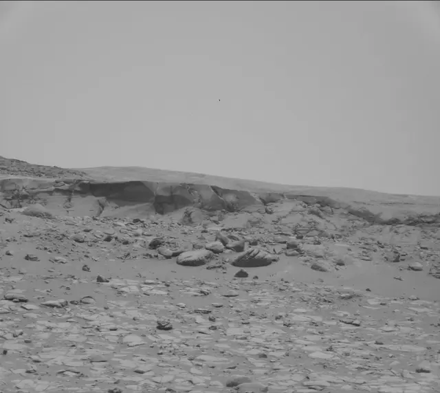 Sol 4041: Mast Camera (Mastcam)