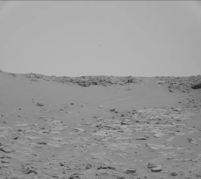 Sol 4041: Mast Camera (Mastcam)