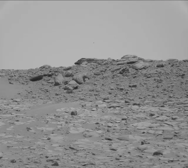 Sol 4041: Mast Camera (Mastcam)