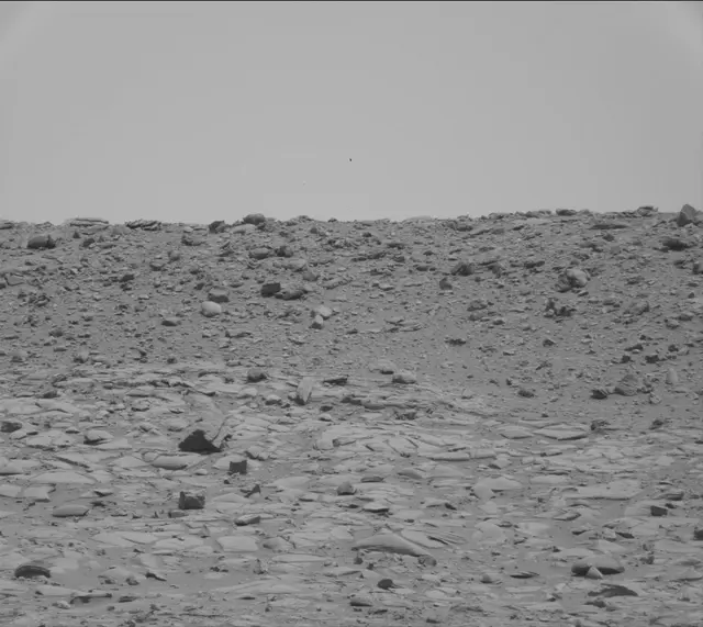 Sol 4041: Mast Camera (Mastcam)