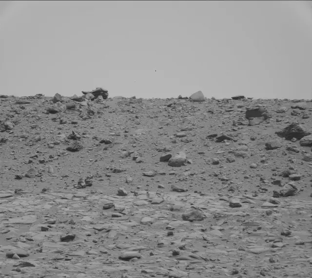 Sol 4041: Mast Camera (Mastcam)
