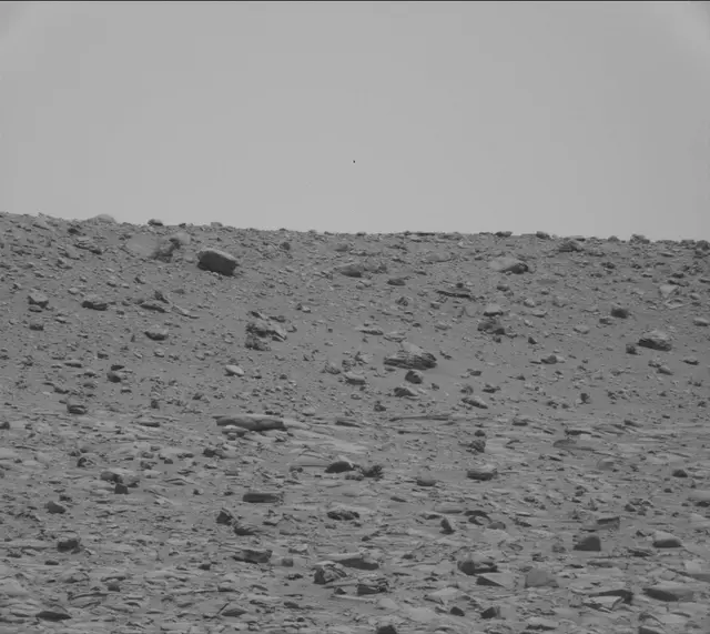 Sol 4041: Mast Camera (Mastcam)