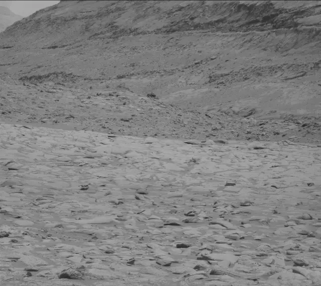 Sol 4041: Mast Camera (Mastcam)