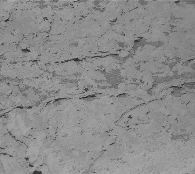 Sol 4042: Mast Camera (Mastcam)