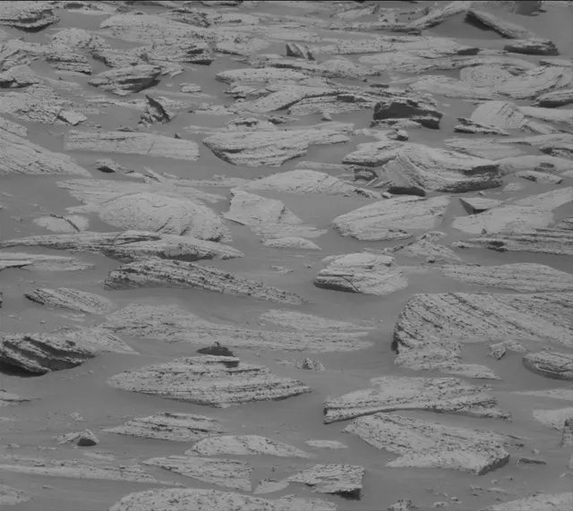 Sol 4042: Mast Camera (Mastcam)