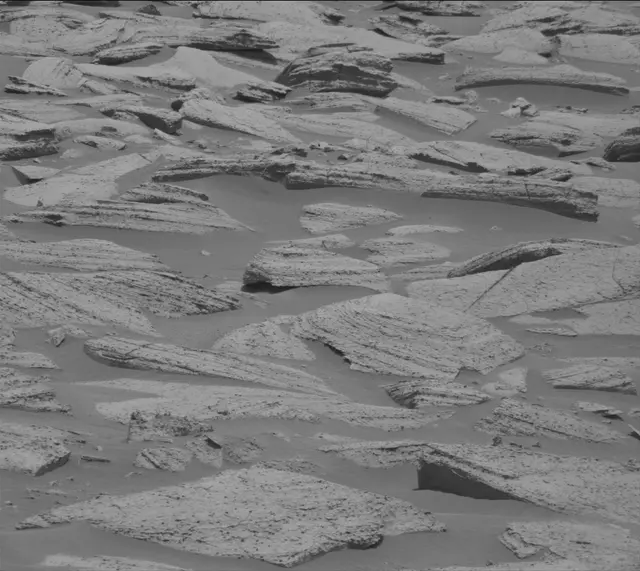 Sol 4042: Mast Camera (Mastcam)