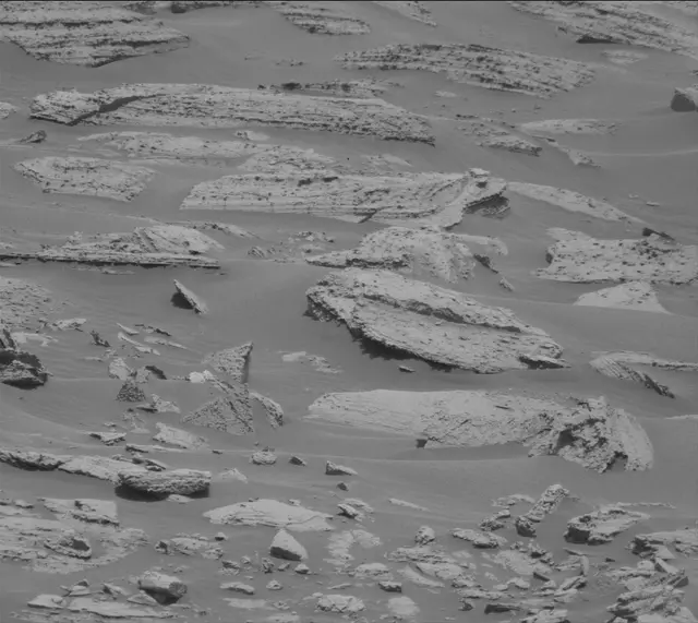 Sol 4042: Mast Camera (Mastcam)
