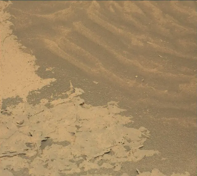 Sol 4042: Mast Camera (Mastcam)