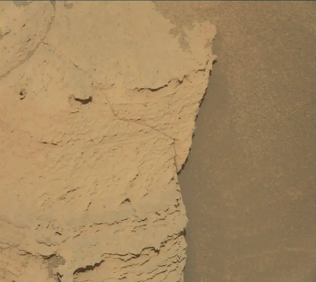 Sol 4042: Mast Camera (Mastcam)