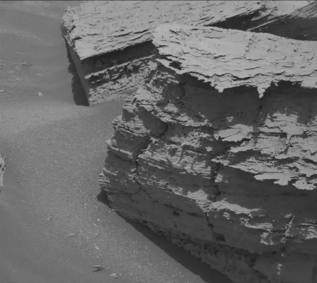 Sol 4043: Mast Camera (Mastcam)