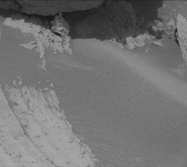 Sol 4043: Mast Camera (Mastcam)