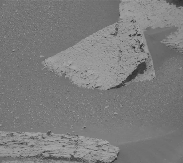 Sol 4043: Mast Camera (Mastcam)