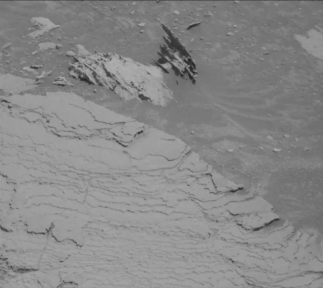Sol 4043: Mast Camera (Mastcam)