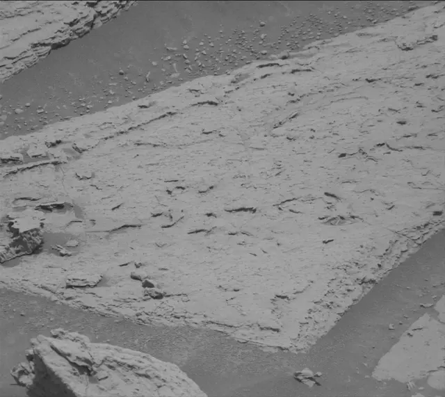 Sol 4043: Mast Camera (Mastcam)