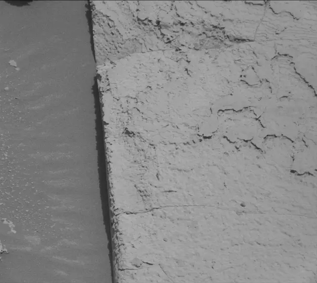 Sol 4043: Mast Camera (Mastcam)