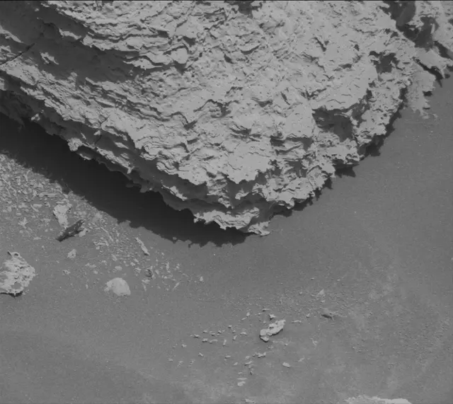 Sol 4043: Mast Camera (Mastcam)