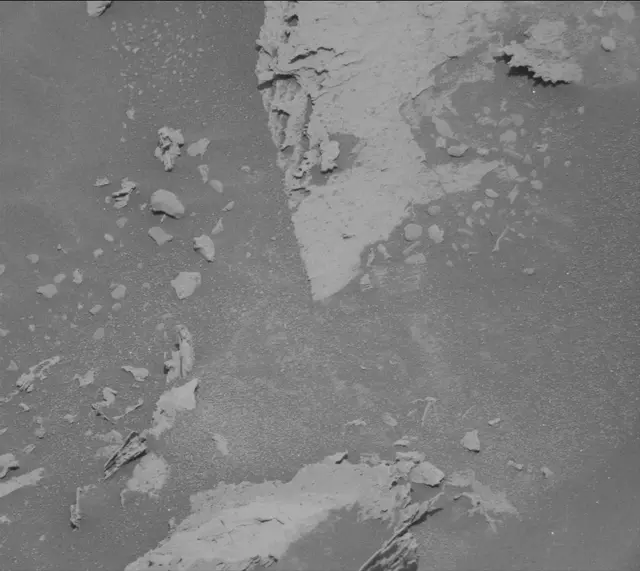 Sol 4044: Mast Camera (Mastcam)
