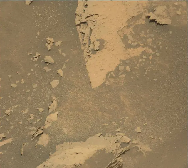 Sol 4044: Mast Camera (Mastcam)