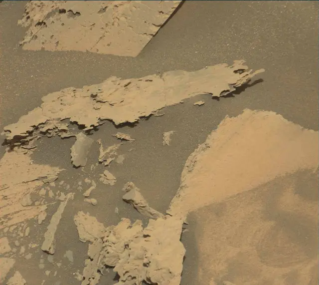 Sol 4044: Mast Camera (Mastcam)