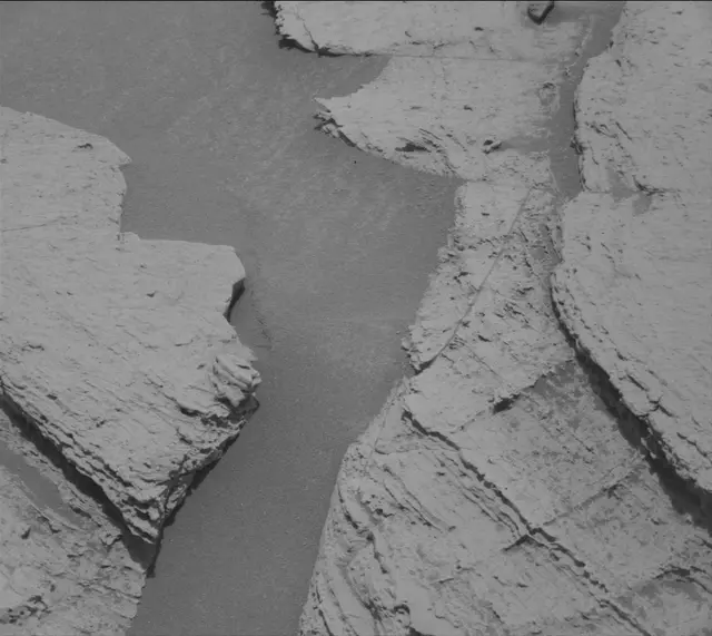 Sol 4049: Mast Camera (Mastcam)