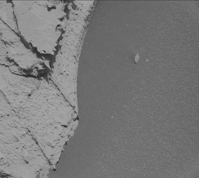 Sol 4049: Mast Camera (Mastcam)