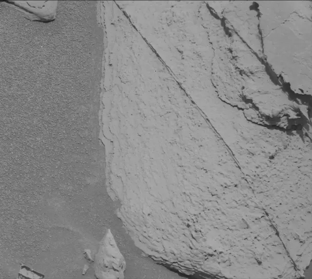 Sol 4049: Mast Camera (Mastcam)