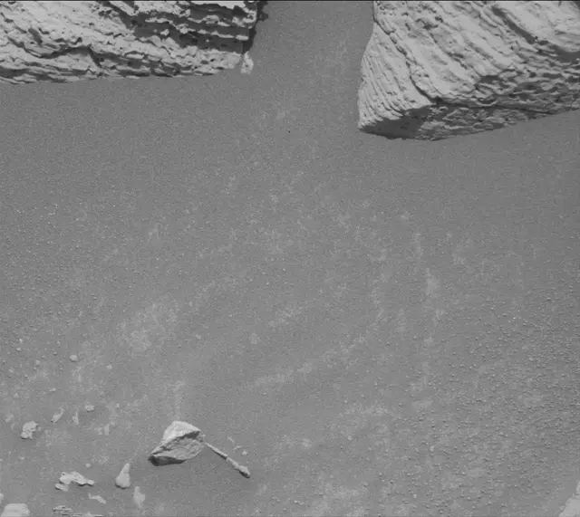 Sol 4049: Mast Camera (Mastcam)