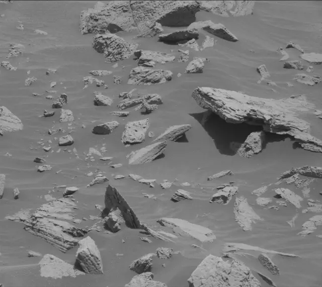 Sol 4049: Mast Camera (Mastcam)