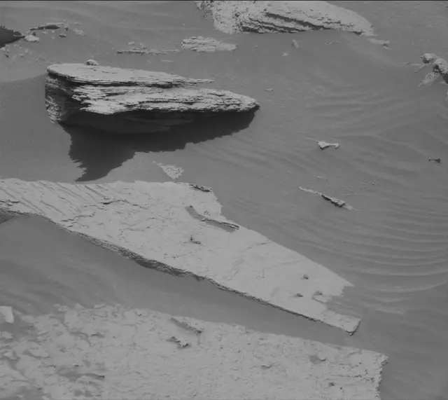 Sol 4049: Mast Camera (Mastcam)