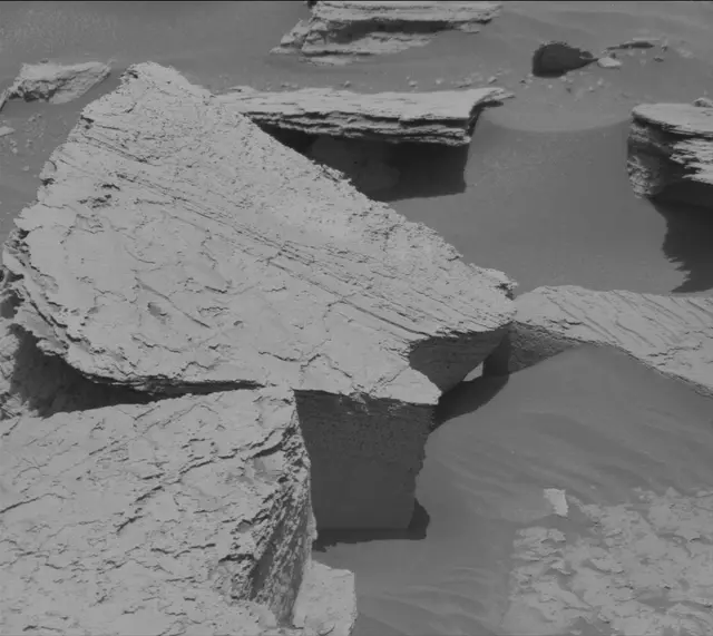 Sol 4049: Mast Camera (Mastcam)
