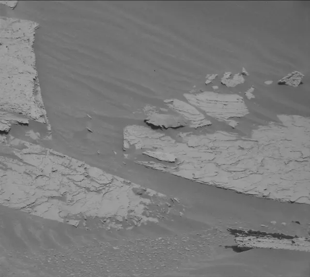 Sol 4049: Mast Camera (Mastcam)