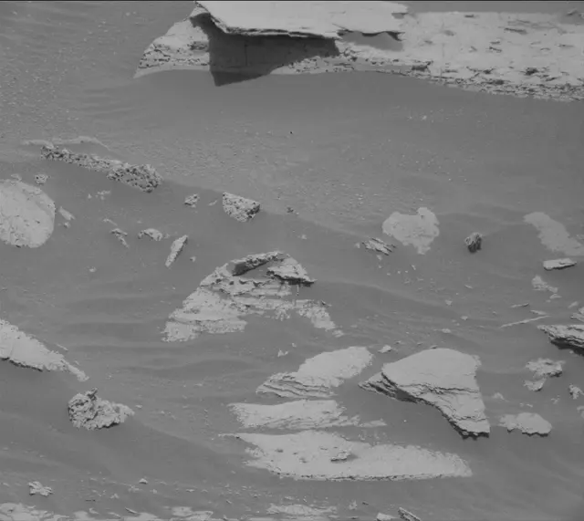 Sol 4049: Mast Camera (Mastcam)
