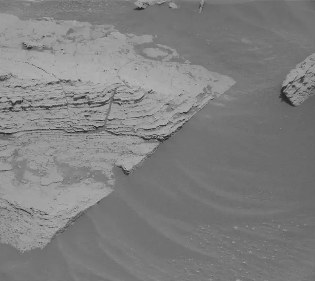 Sol 4049: Mast Camera (Mastcam)