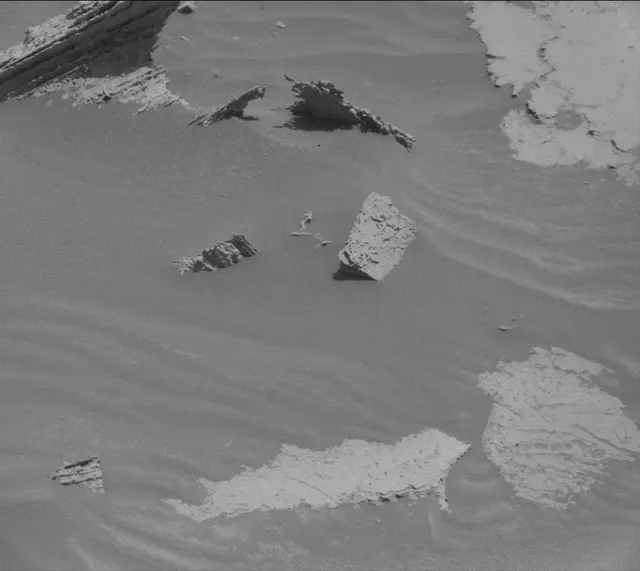 Sol 4049: Mast Camera (Mastcam)