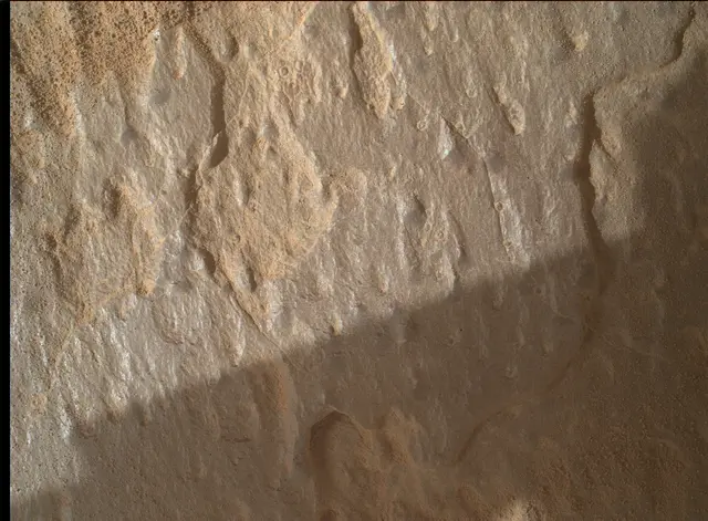 Sol 4053: Mars Hand Lens Imager (MAHLI)
