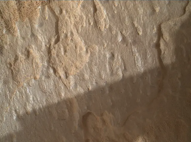 Sol 4053: Mars Hand Lens Imager (MAHLI)