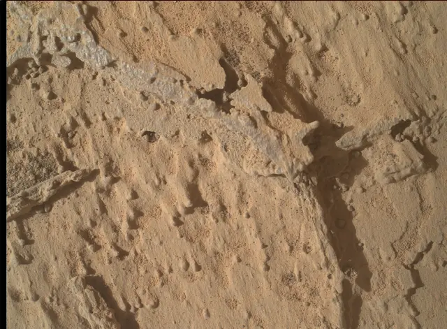 Sol 4053: Mars Hand Lens Imager (MAHLI)