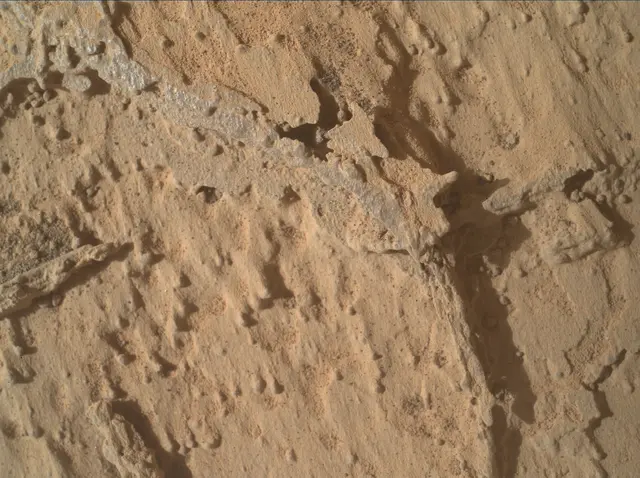 Sol 4053: Mars Hand Lens Imager (MAHLI)